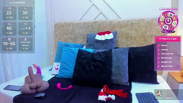 ashley  foxx  online show from 11.15.25