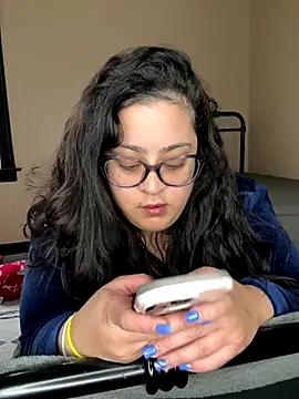 tillymarie34 online show from 11.18.25