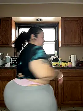 tillymarie34 online show from 12.03.25