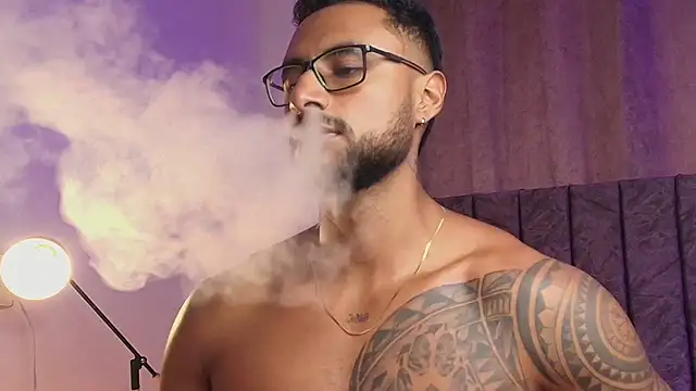 LiamGarcia1 online show from 02.07.25