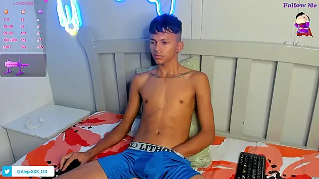 loistwink  online show from 10.10.25