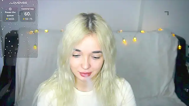 Ashley S online show from 11.18.25