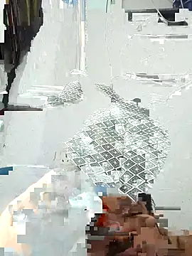 Snapshot of pintuS40 chatting on 10.03.25 pintuS40 online show from 10.03.25