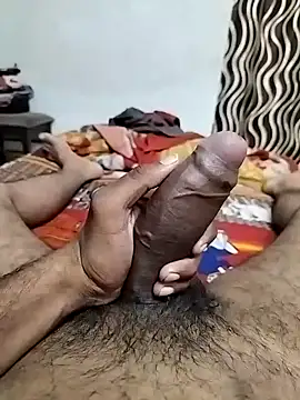 Snapshot of Thefatcockguy69x chatting on 02.02.25 Thefatcockguy69x online show from 02.02.25