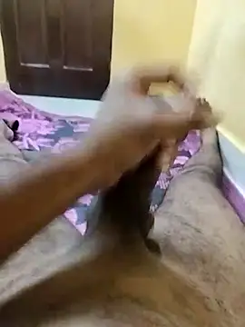 Snapshot of Thefatcockguy69x chatting on 09.15.25 Thefatcockguy69x online show from 09.15.25