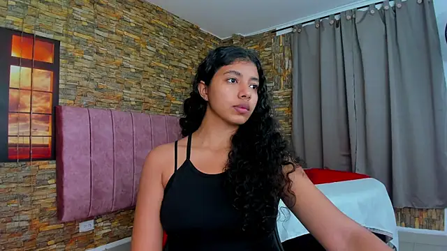 Snapshot of viktorya_xue chatting on 02.18.25 viktorya xue online show from 02.18.25