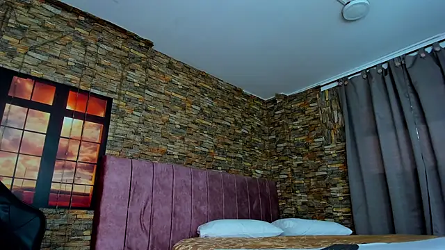 Snapshot of viktorya_xue chatting on 02.25.25 viktorya xue online show from 02.25.25