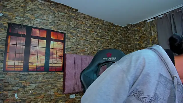 Snapshot of viktorya_xue chatting on 03.12.25 viktorya xue online show from 03.12.25