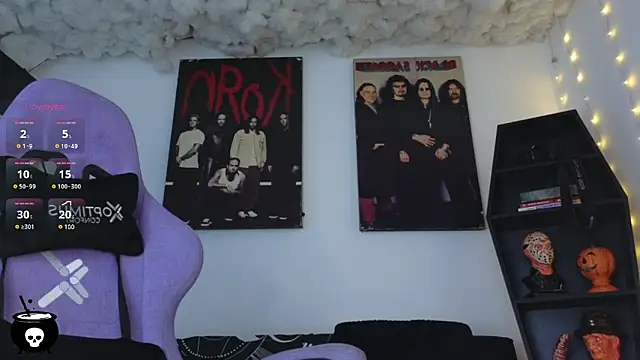 Melanie Nyx online show from 03.11.25