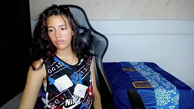 dayanita hot  online show from 02.10.25