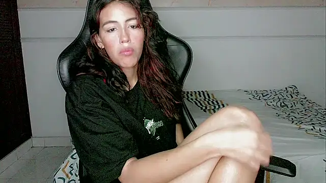 dayanita hot  online show from 02.14.25