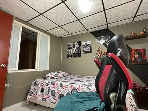 marcel crawford96 online show from 10.02.25