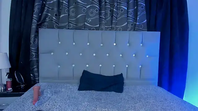 nova sex01 online show from 01.31.25