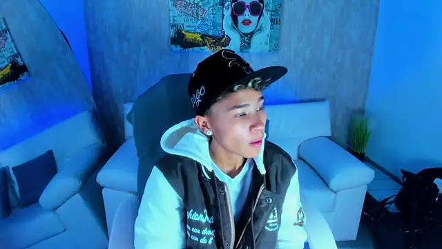 nova sex01 online show from 10.22.25