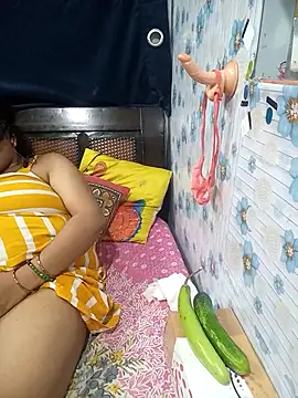 Snapshot of tina8th chatting on 01.31.26 tina8th online show from 01.31.26