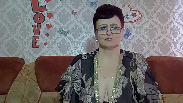 PaulaGolden online show from 11.02.25