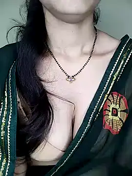 Snapshot of Fair-magic-woman chatting on 12.19.24 Fair-magic-woman online show from 12.19.24