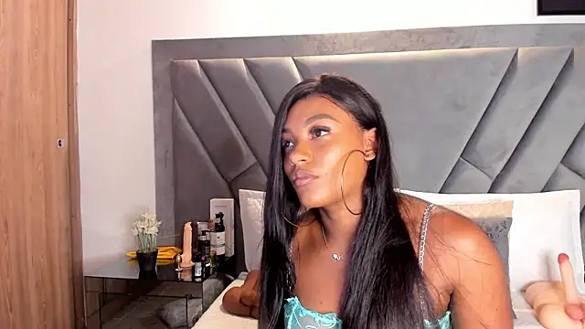 brenda nova18 online show from 11.13.25