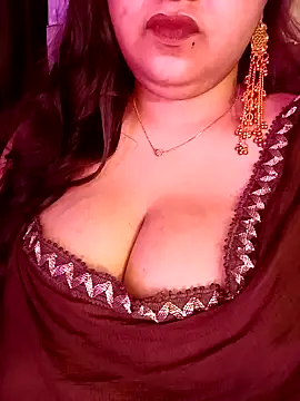 Snapshot of Suhanakhan00 chatting on 05.22.26 Suhanakhan00 online show from 05.22.26