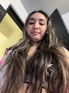 Sophie LS online show from 10.18.25