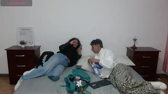 Snapshot of be_sinners chatting on 10.09.25 be sinners online show from 10.09.25