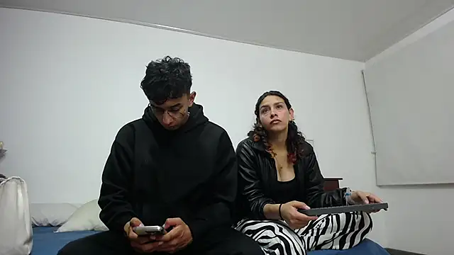 Snapshot of be_sinners chatting on 10.19.25 be sinners online show from 10.19.25