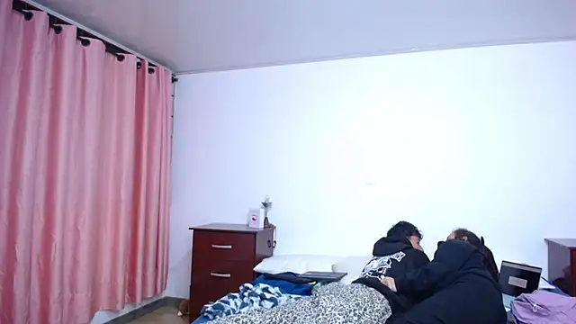 Snapshot of be_sinners chatting on 11.07.25 be sinners online show from 11.07.25