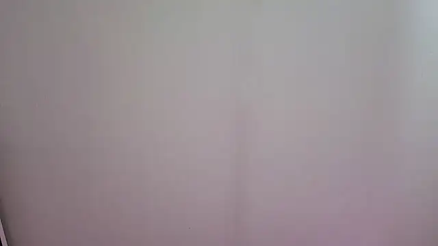 Snapshot of sarawiliamx chatting on 12.20.24 sarawiliamx online show from 12.20.24