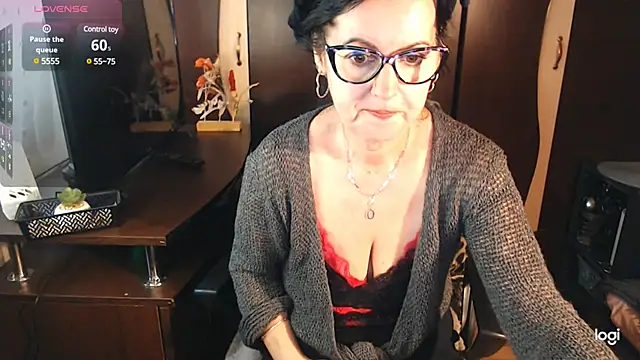 exymilf  online show from 02.05.25