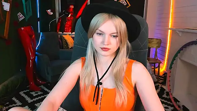 GraceGlamour online show from 12.23.24