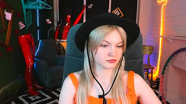 GraceGlamour online show from 12.23.24