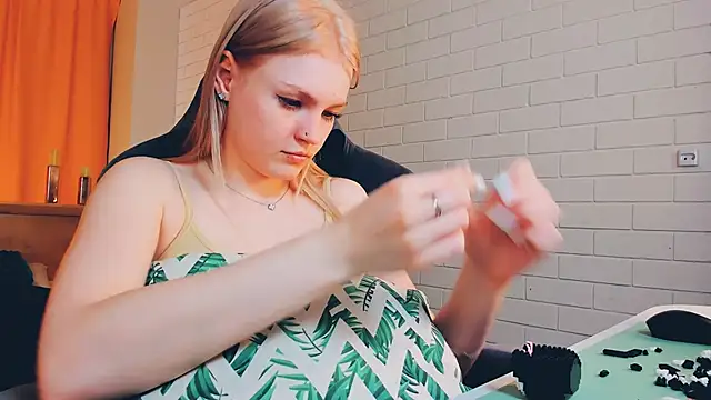 GraceGlamour online show from 01.11.25