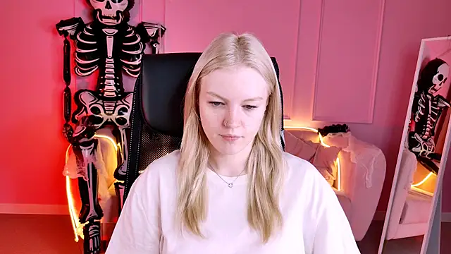 GraceGlamour online show from 10.22.25