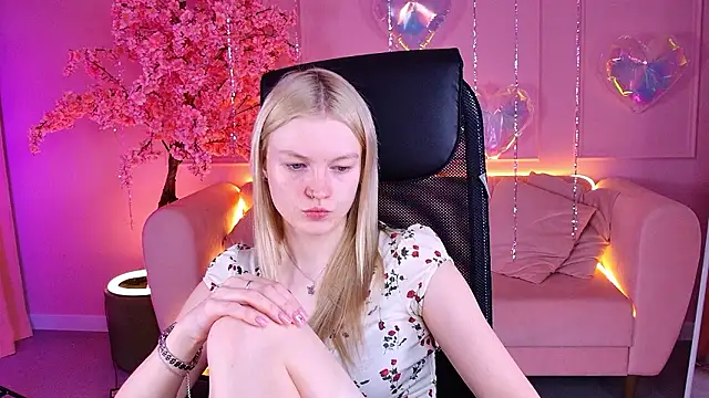 GraceGlamour online show from 02.27.26