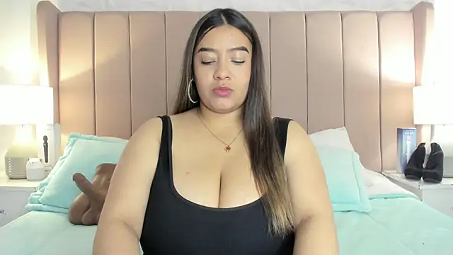 MollyBigBoobs12 online show from 01.08.25