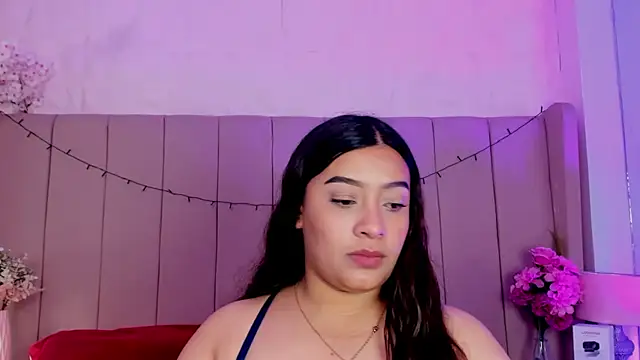 MollyBigBoobs12 online show from 11.04.25