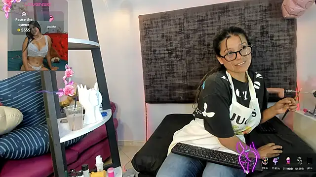 sharoncute1 online show from 11.12.25