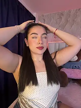 Snapshot of IsabellaAnngel chatting on 07.08.26 IsabellaAnngel online show from 07.08.26