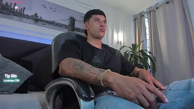 Damian23   online show from 03.01.26