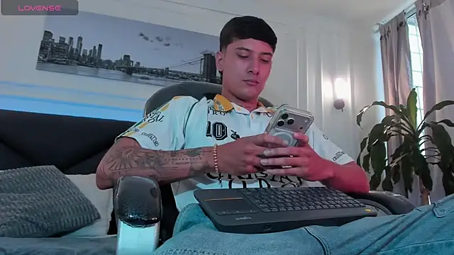 Damian23   online show from 03.27.26