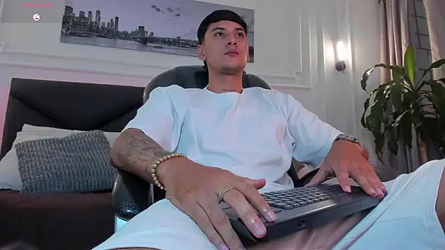 Damian23   online show from 04.01.26