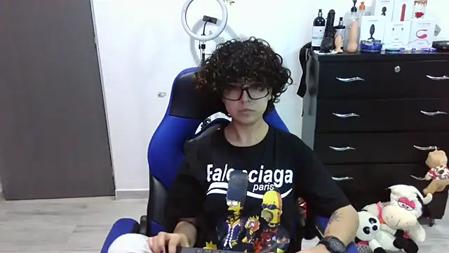 thomascooper7 online show from 10.29.25