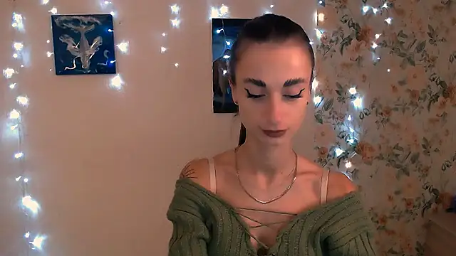 Snapshot of Asia_N_ chatting on 10.08.25 Asia N online show from 10.08.25