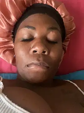 Snapshot of DarkGorgeous chatting on 01.19.26 DarkGorgeous online show from 01.19.26