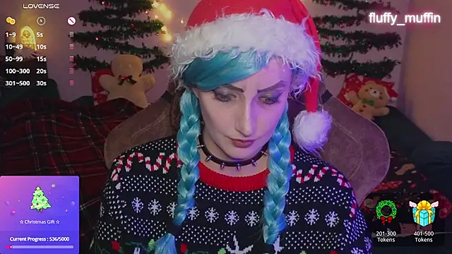 Snapshot of Fluffy_muffin_ chatting on 12.21.24 Fluffy muffin online show from 12.21.24
