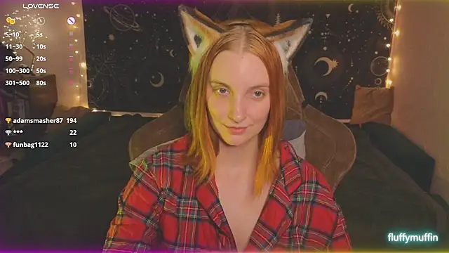 Snapshot of Fluffy_muffin_ chatting on 03.13.25 Fluffy muffin online show from 03.13.25