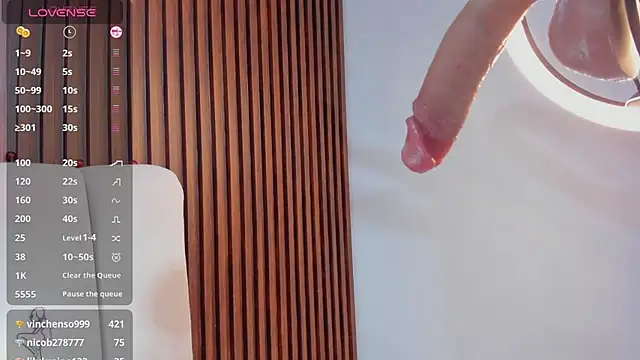 Snapshot of Sam_foox chatting on 02.17.25 Sam foox online show from 02.17.25