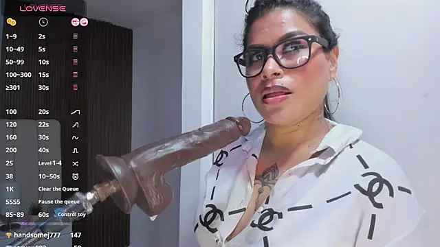 Snapshot of Sam_foox chatting on 03.02.25 Sam foox online show from 03.02.25