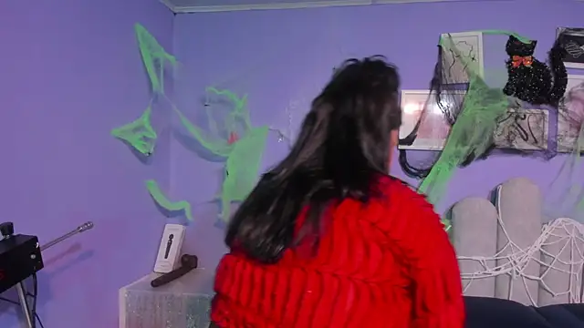 Snapshot of Sam_foox chatting on 10.29.25 Sam foox online show from 10.29.25