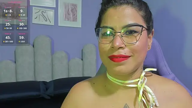 Snapshot of Sam_foox chatting on 11.09.25 Sam foox online show from 11.09.25